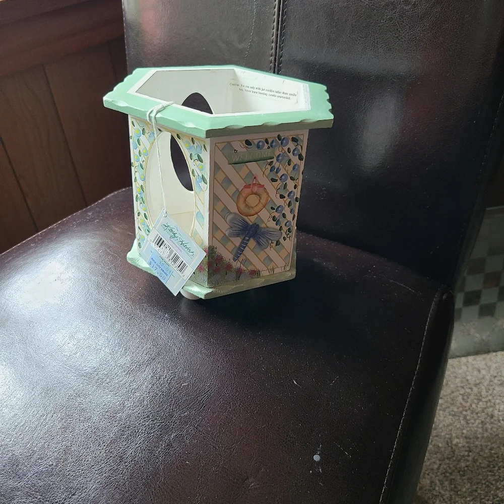 Decorative Candle Holder with Dragonfly Design